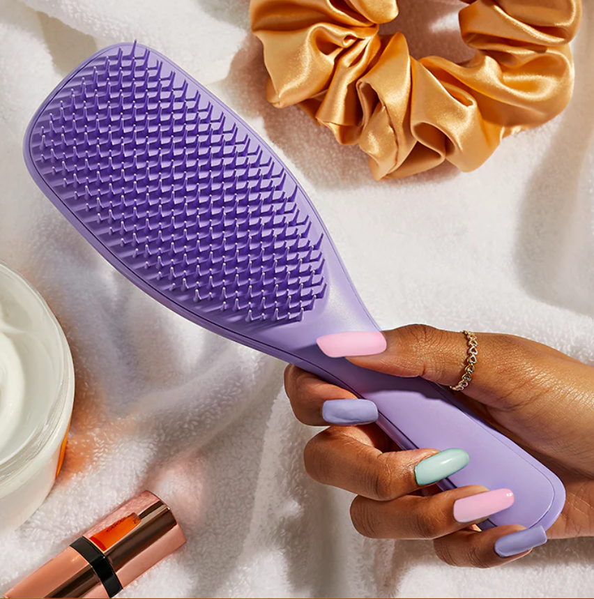 Tangle Teezer Ultimate Detangler Naturally Curly available at Bear & Moo