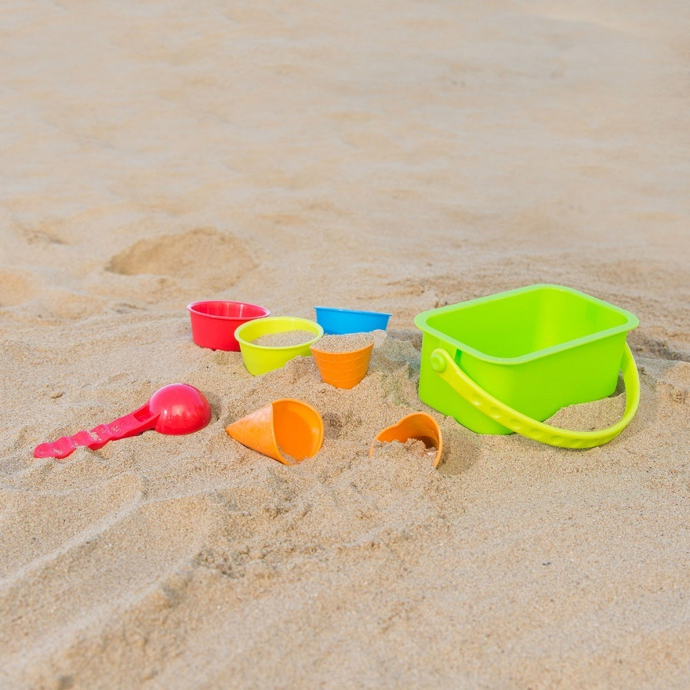 Hape Ice Cream Shop Pieces from Bear & Moo