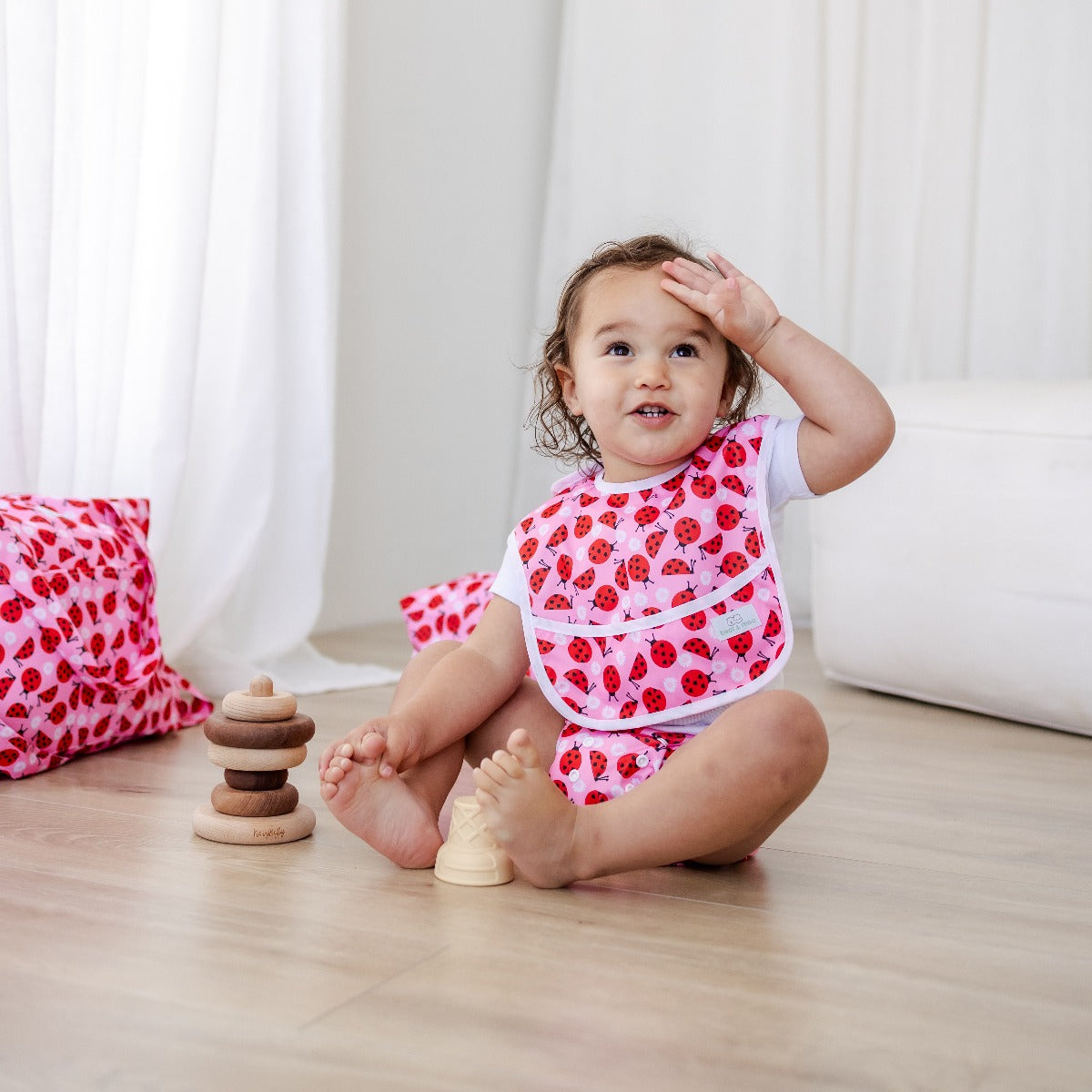 Bear & Moo Classic Bib | Waterproof Reusable Bib | Love Bugs print