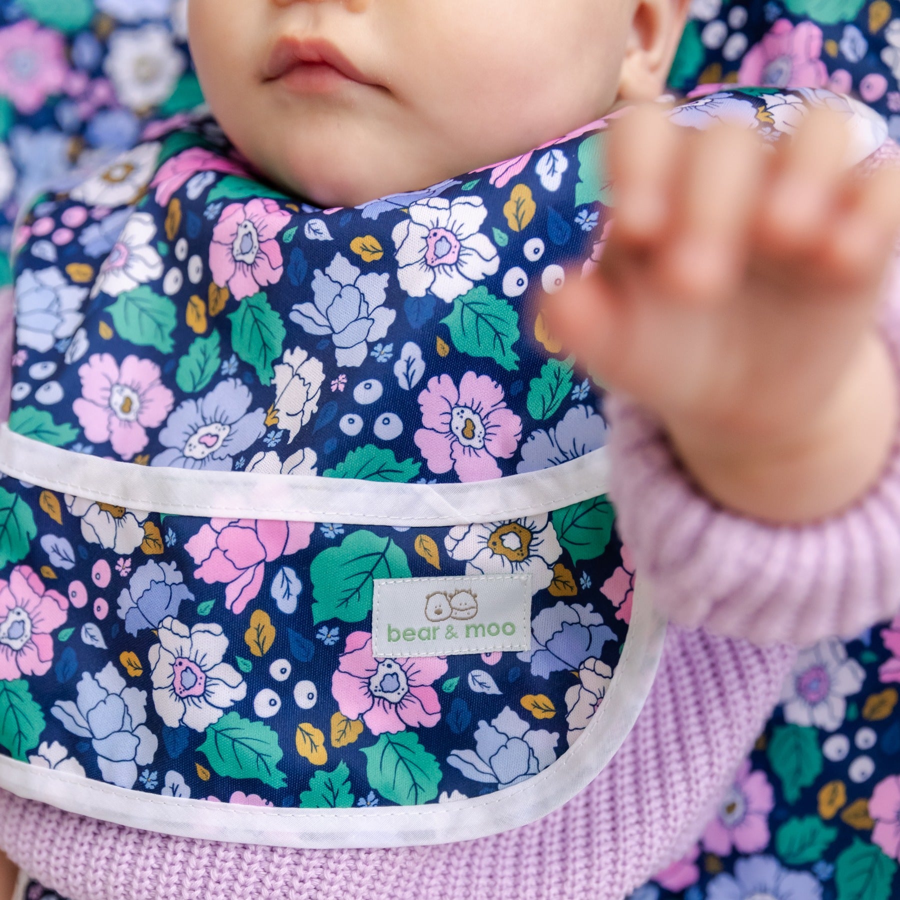 Bear & Moo Classic Bib | Retro Vintage Blooms