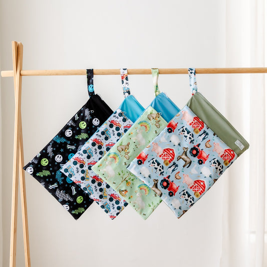Bear & Moo Large Wet Bag | Large Swim Bag | Large Water Resistant Nappy Bag