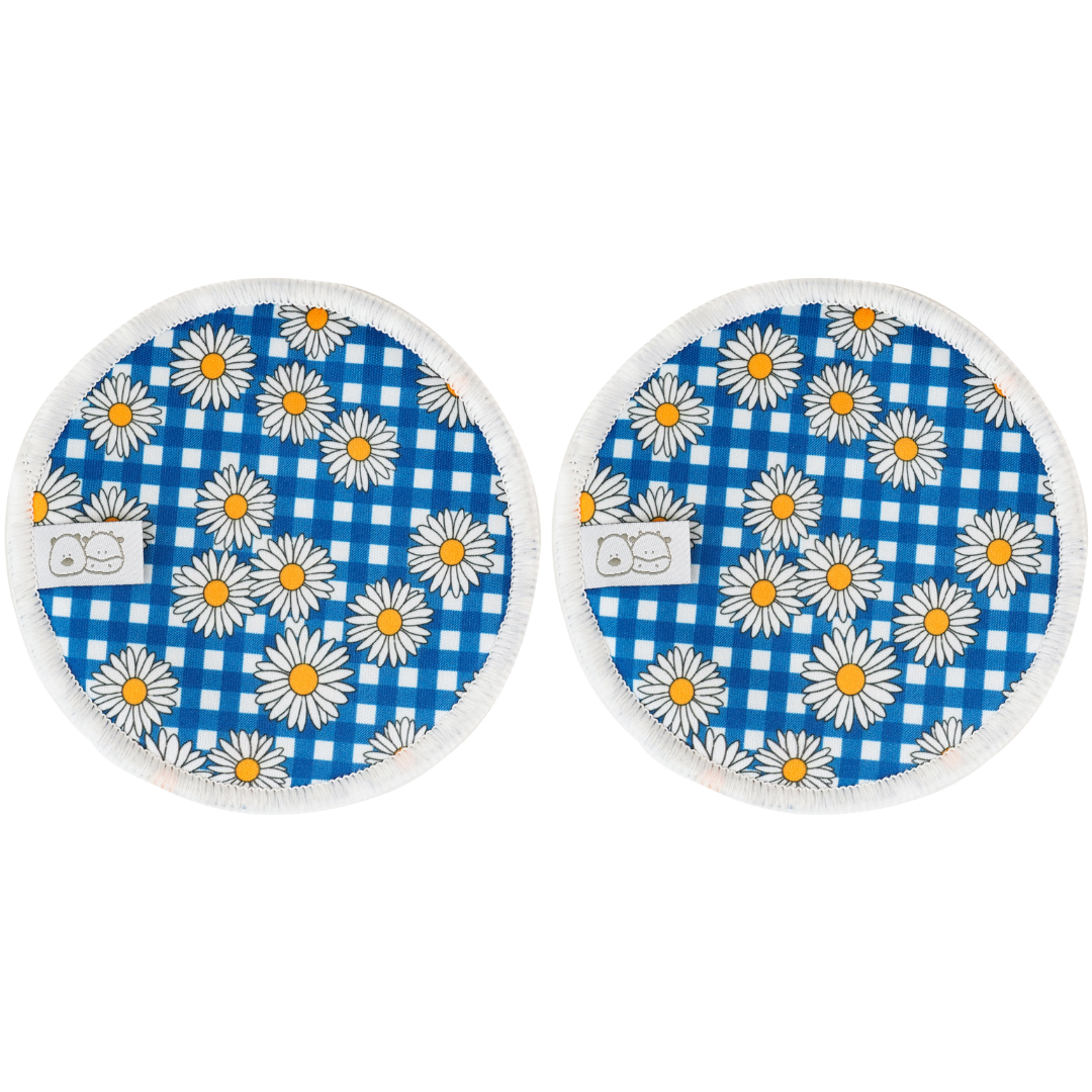 Bear & Moo Reusable Breast Pads | Daisy Gingham print