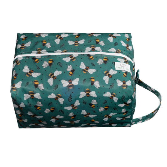 Bear & Moo Nappy Pod | Bees & Leaves 