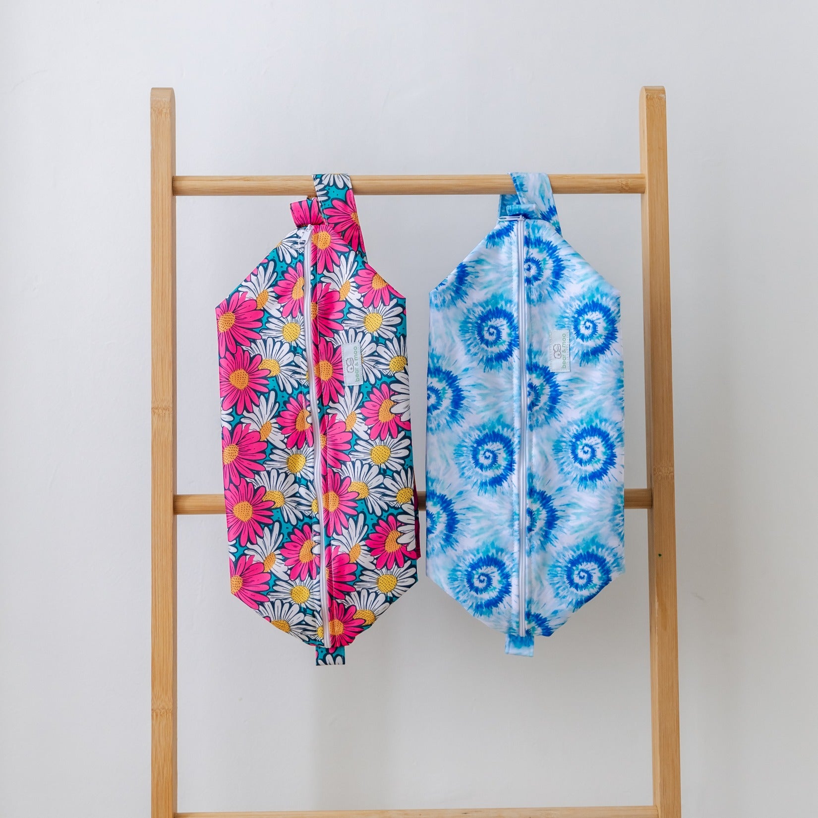 Bear & Moo Nappy Pod in Tie Dye Blues print