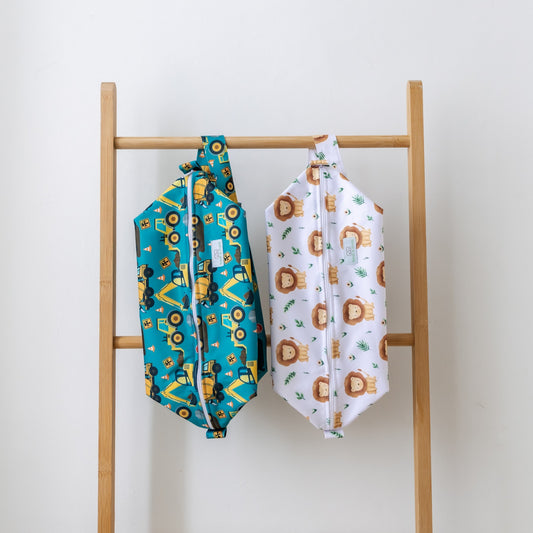 Bear & Moo Nappy Pod in Under Construction print