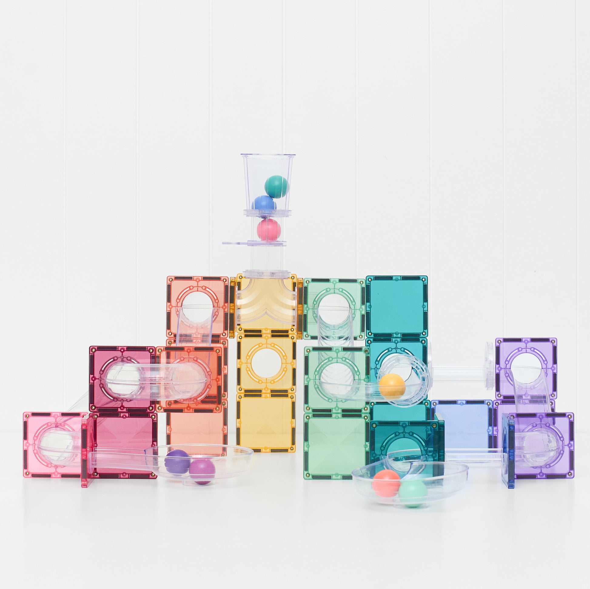 CONNETIX 114 Piece Pastel Ball Run Pack build
