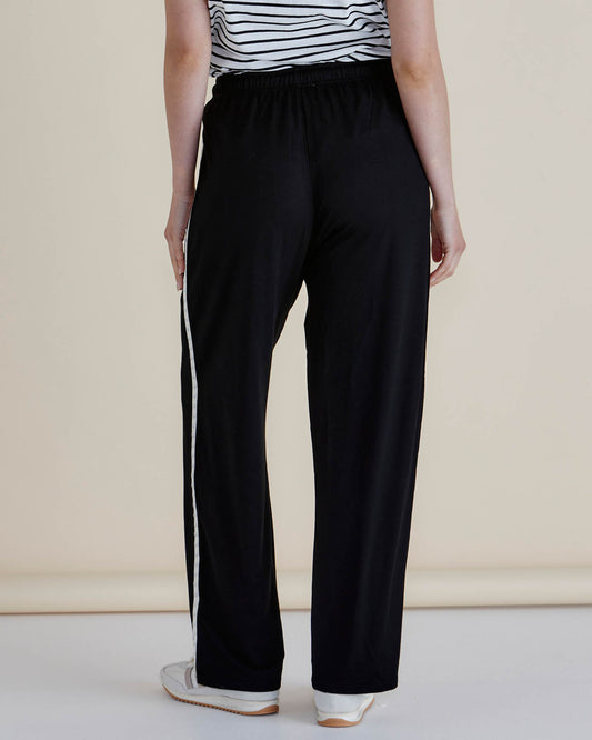 Evelyn Wide Leg Jogger | Black