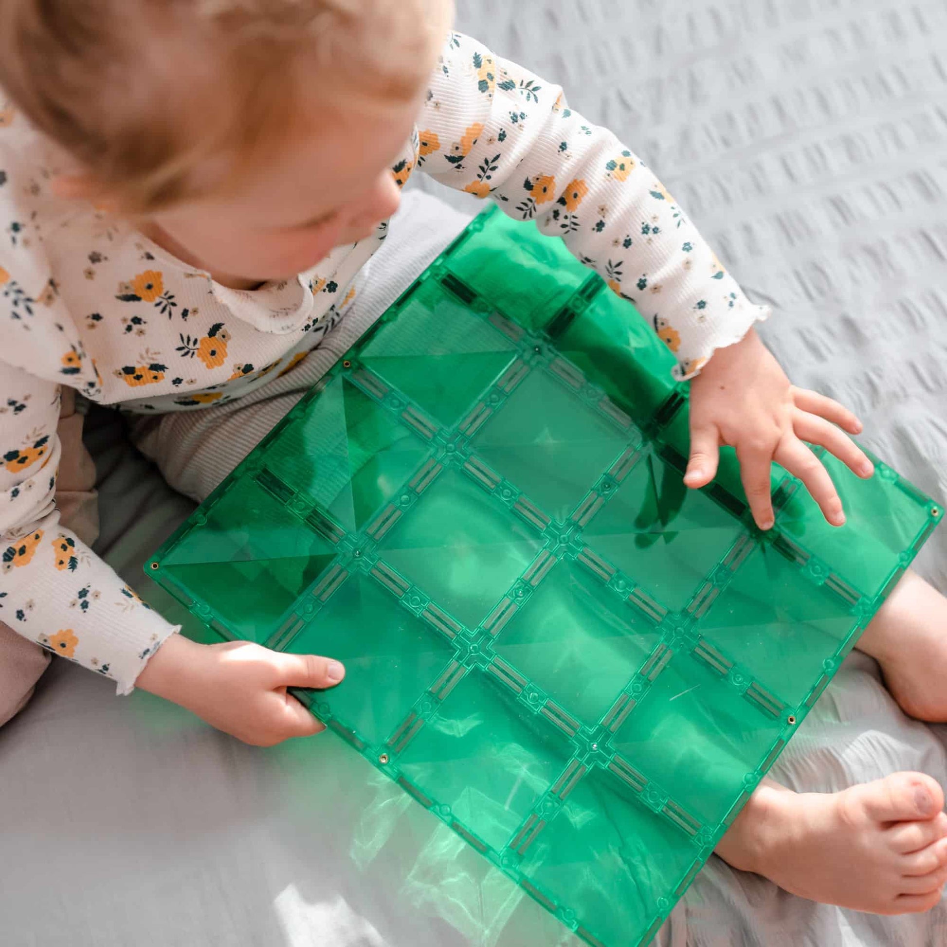 Connetix Tiles | 2 Piece Base Plate Pack - Blue & Green available at Bear & Moo