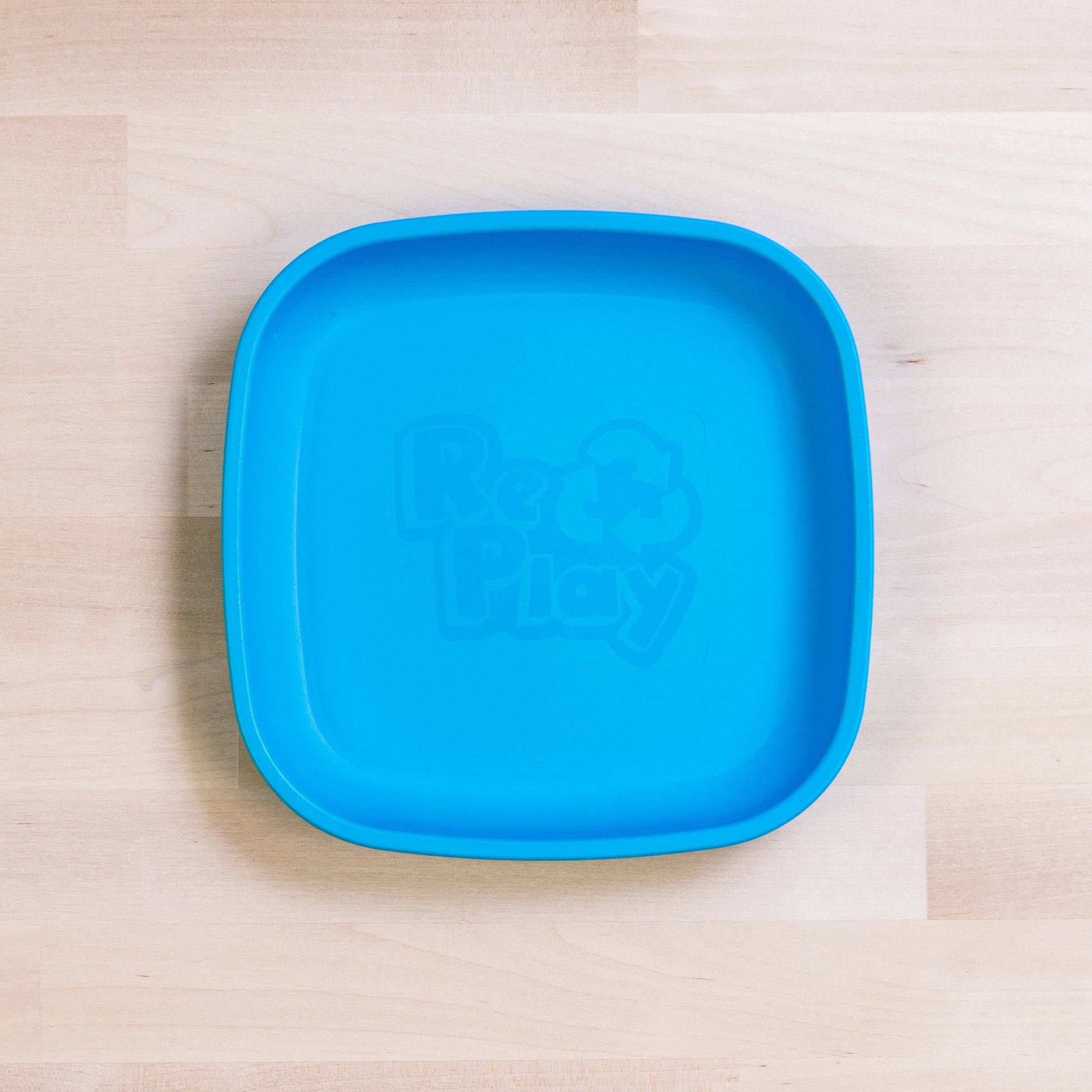 Re-Play Flat Plate Standard Size in Sky Blue from Bear & Moo