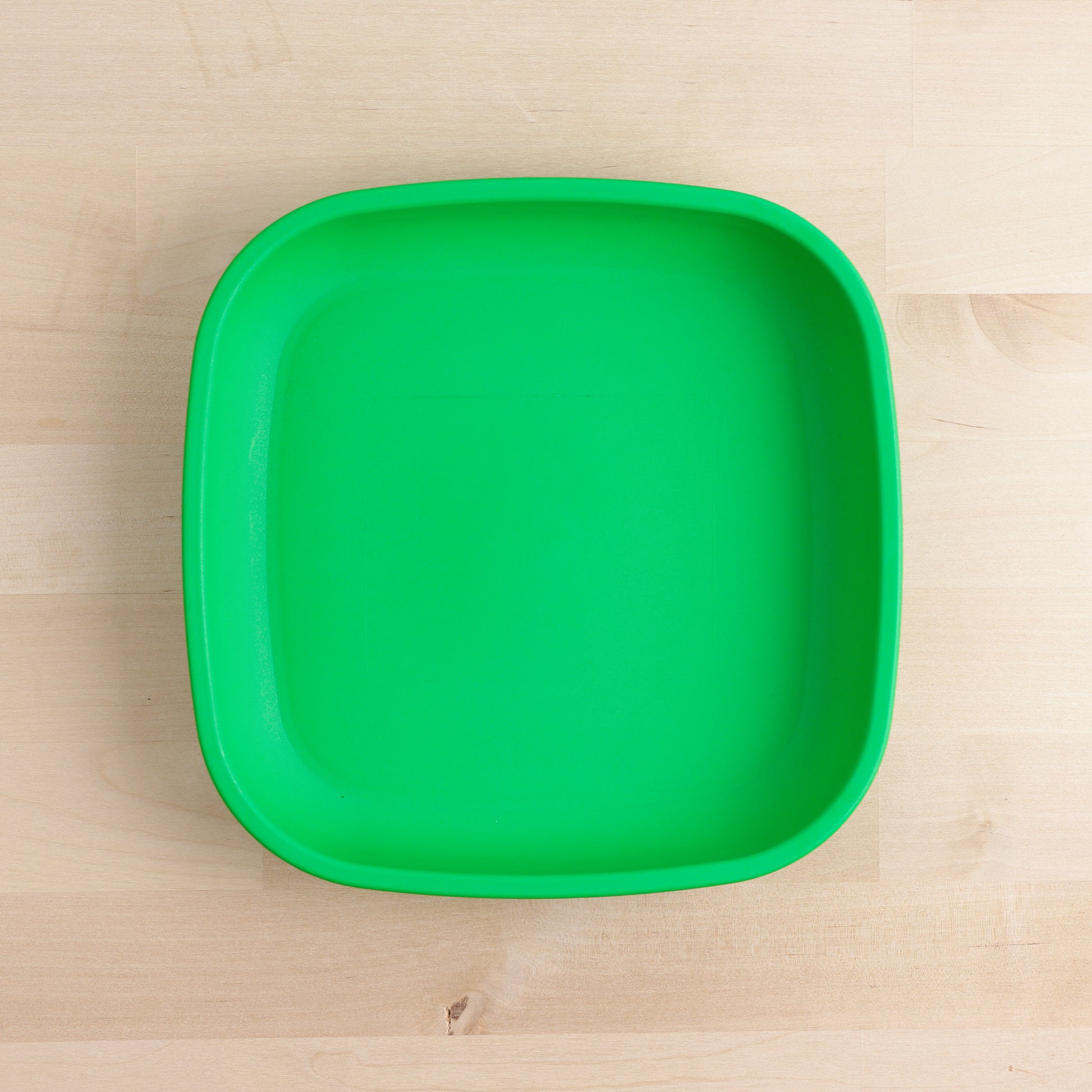 Re-Play Flat Plate | Large in Kelly Green from Bear & Moo