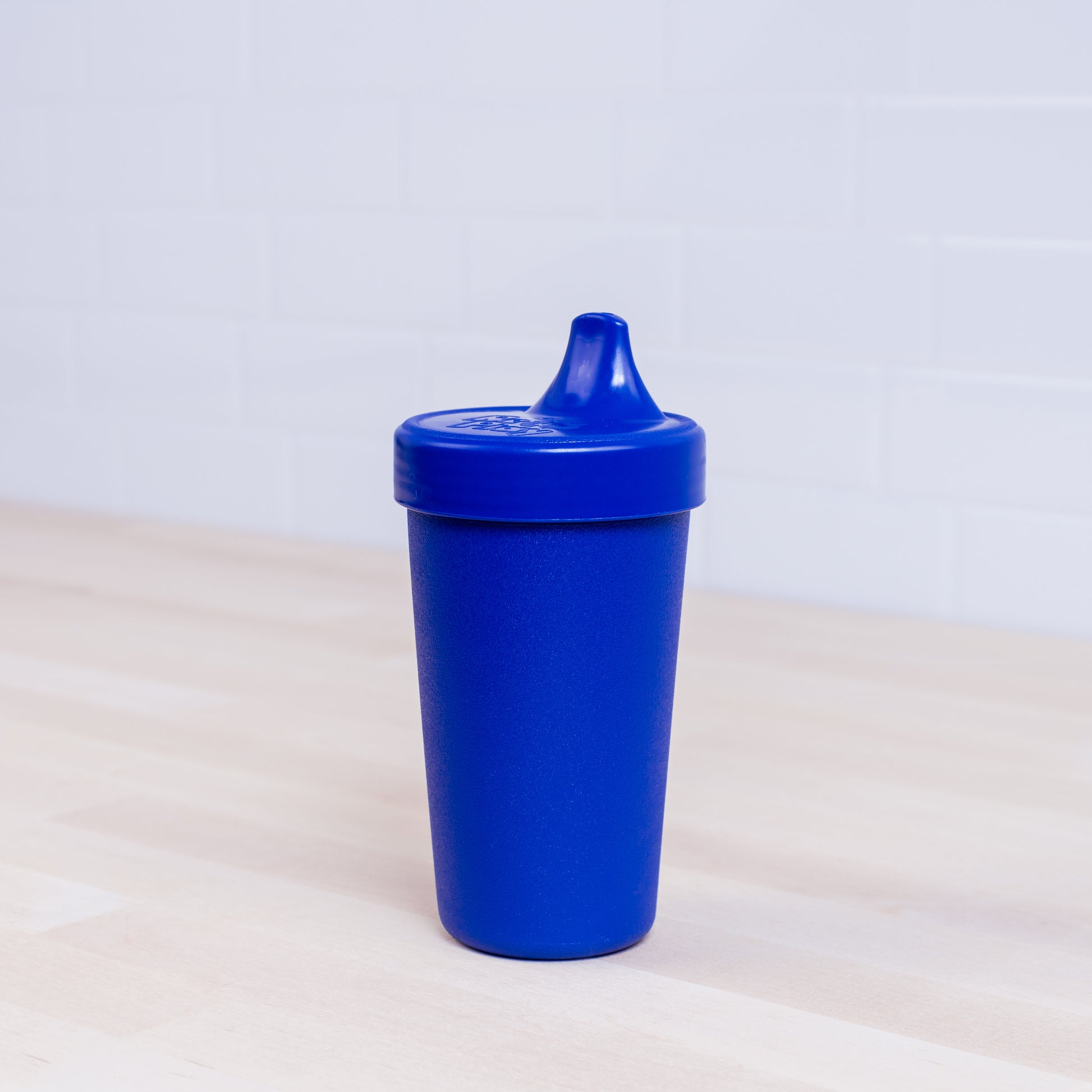 Re-Play Spill-Proof Sippy Cup in Navy Blue from Bear & Moo